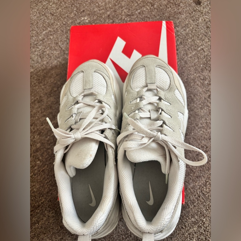 Nike Tech Hera - Picture 5 of 12